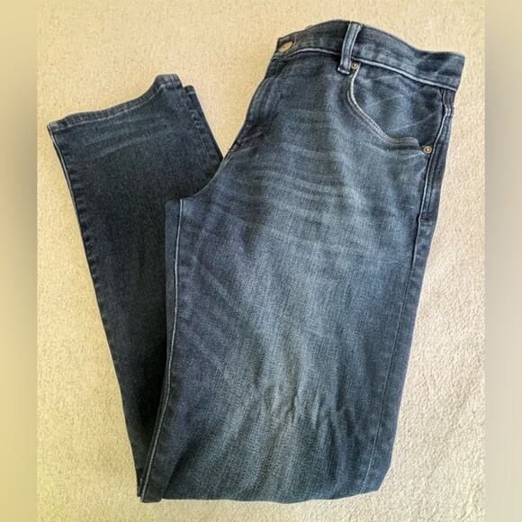 Banana Republic The Traveler Men's Blue Straight Slim Jeans 34 X 32 - Picture 3 of 7